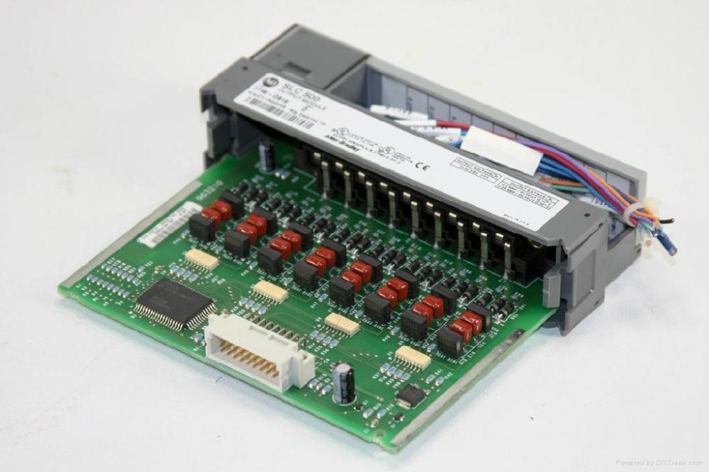 Allen Bradley Slc 500 System 17460b16 Output Modul